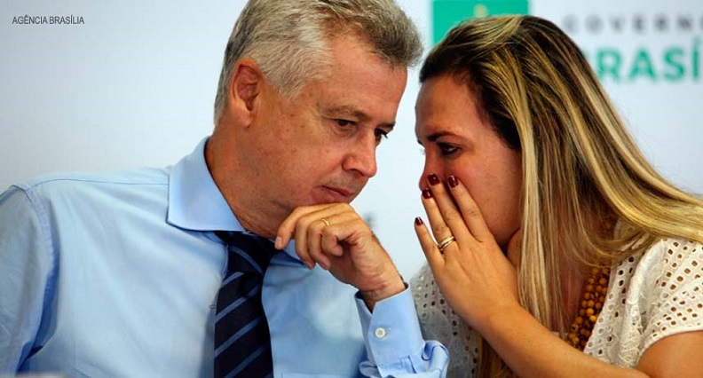 1-CELINA E ROLLEMBERGF