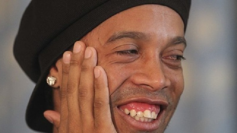 Ronaldinho Gaúcho já pode retornar ao Brasil ao ser solto da prisão no Paraguai-RADAR-DF