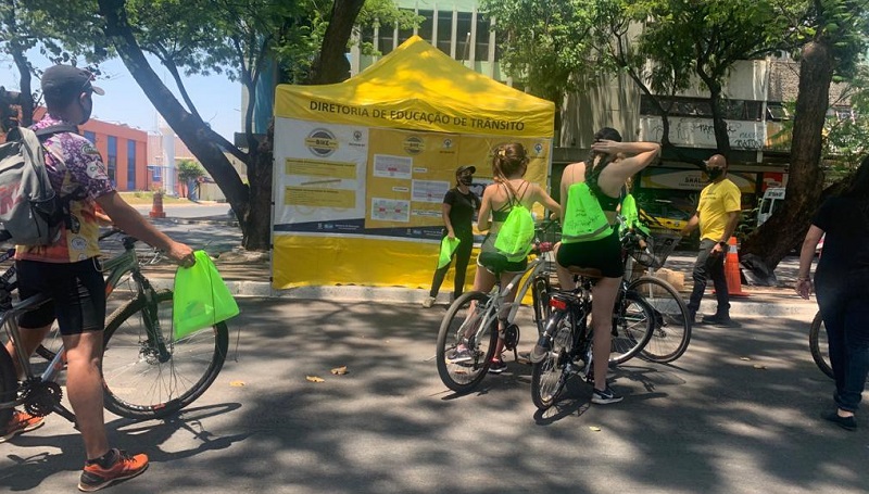 Ações educativas para ciclistas. Projeto Bike em Dia chega ao Riacho Fundo I e à Ceilândia-RADAR-DF