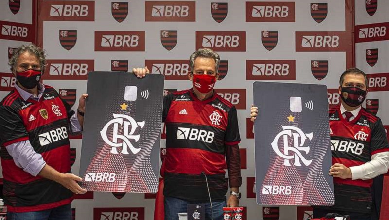 O presidente do BRB, Paulo Henrique Costa, e a direção do Flamengo estudam promover um grande evento, ainda nesta mês de julho, para celebrar o aniversário de 1 ano de parceria