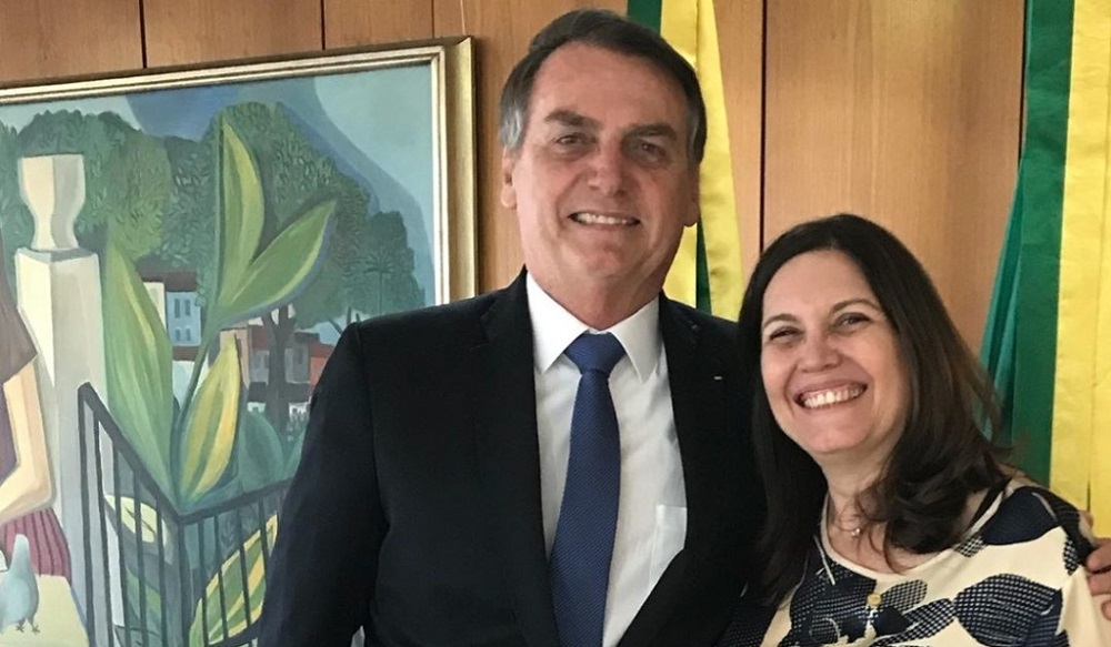 A orientação do presidente é que a  deputada  troque  o DF por São Paulo. Segundo informações obtidas pelo RadarDF, Kicis seria  um reforço na candidatura de Tarcísio ao governo paulista pelo PL