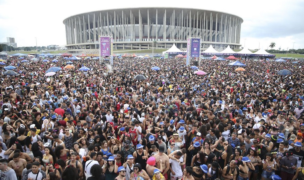 Entrou no pacote de proibições, a realização do carnaval seja público ou privado no Distrito Federal. O conjunto de medidas passa a valer a partir desta quarta-feira(12)