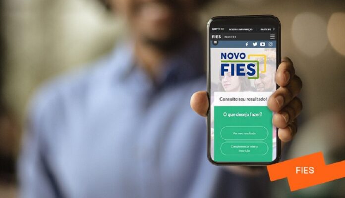 Em 2022 foram ofertadas 110.925 vagas para o Fies. Pelas regras do programa, todos os não pré-selecionados na chamada única serão, automaticamente, incluídos na lista de espera.