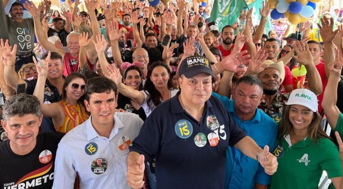 Culturalmente, o eleitor não gosta de perdeu o seu voto com candidatos que não decolam em uma corrida eleitoral. Dos 12 candidatos ao Buriti, Ibaneis Rocha(MDB) foi o único a liderar com grande vantagem a disputa, podendo se eleger no primeiro turno das eleições, que ocorre neste domingo(02).