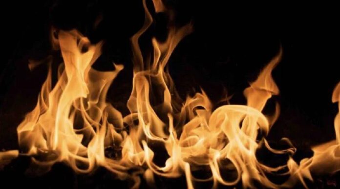 marido enfurecido toca fogo na casa da ex mulher, no df