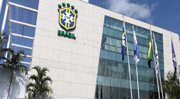 a cbf instituiu punições por racismo em competições brasileiras