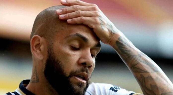 justiça espanhola nega recurso a daniel alves, e jogador seguirá preso