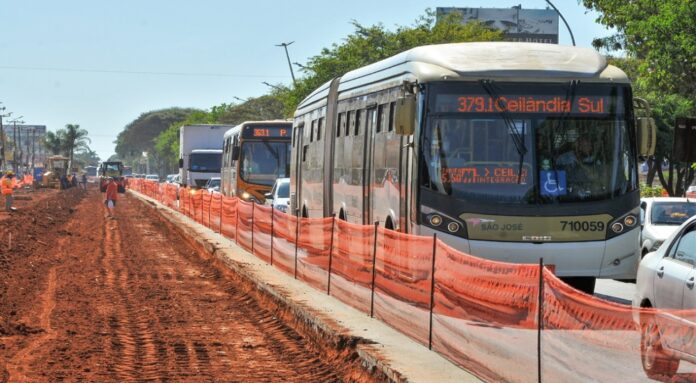 em obras, hélio prates terá nova alteração no trânsito. veja como fica