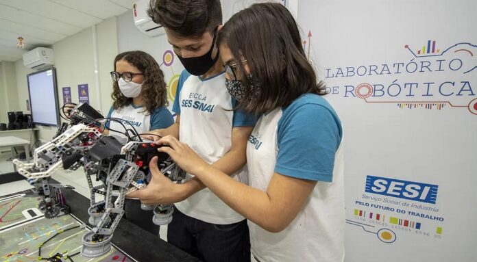 festival de robótica reúne mais de 2 mil estudantes do país no df