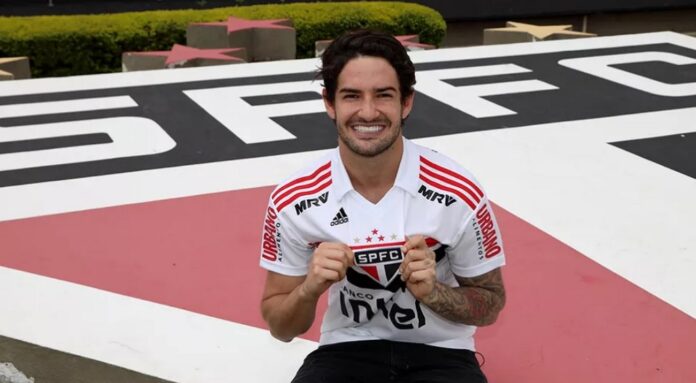 Como chegada de Dorival facilitou conversa entre Pato e São Paulo