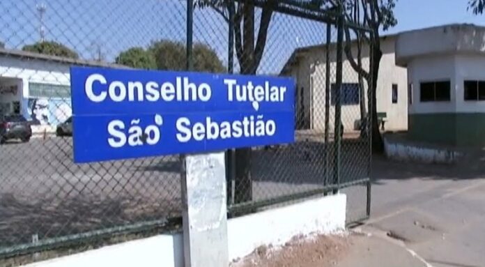 DF abre vagas para conselheiro tutelar, com salário de R$ 6,5 mil