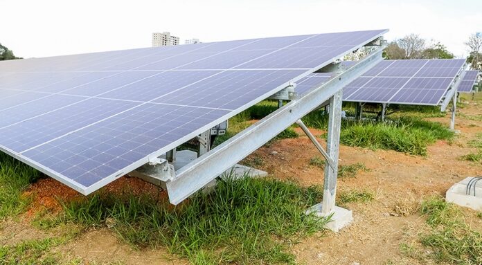 Prédios públicos serão abastecidos pelo sistema de energia solar do GDF