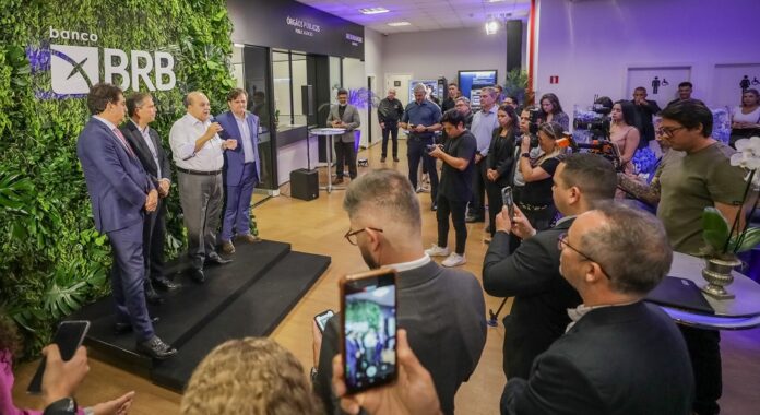 Aeroporto de Brasília inaugura nesta quarta-feira(09), novo Terminal de Aviação Executiva e BRB alia sua marca em iniciativa inovadora. A Inframerica investiu na transformação do espaço para atender as necessidades dos passageiros da aviação geral.