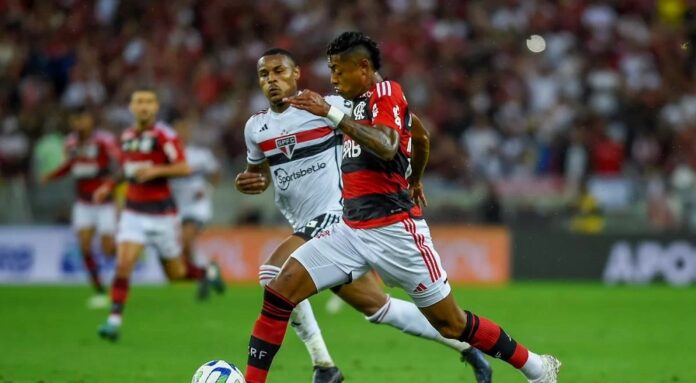 Para o Ministério da Justiça, os clubes devem explicar quais foram os critérios adotados para estipular o preço dos ingressos da final da Copa do Brasil.