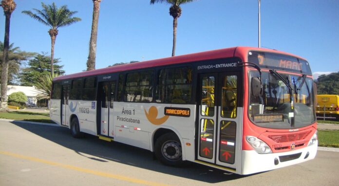 Novas linhas de ônibus atendem a área central de Brasília