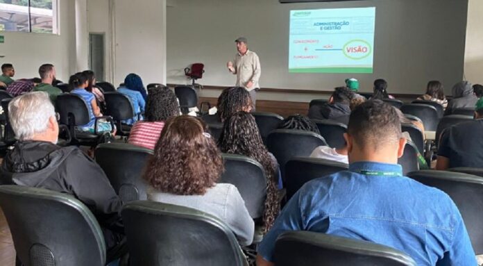 Programa ensina empreendedorismo a produtores rurais do DF