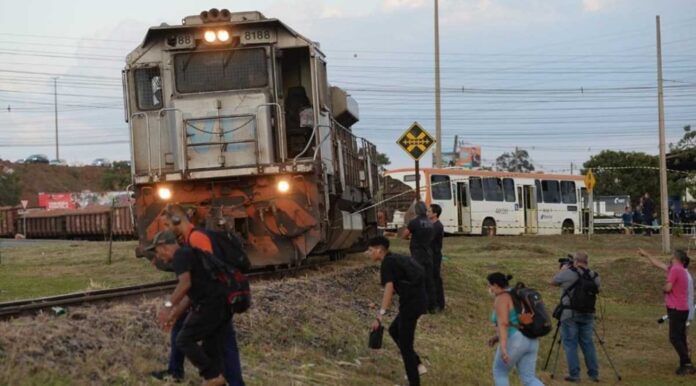 No caótico e amaranhado transito do Distrito Federal, a confluência entre modais de transporte vem traçando um cenário preocupante de negligência e descaso por parte do poder público. No entanto, a culpa só recai em cima do mais fraco