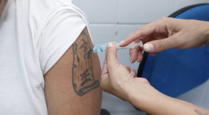 Biotic recebe campanha de vacinação contra covid-19, influenza e hepatite