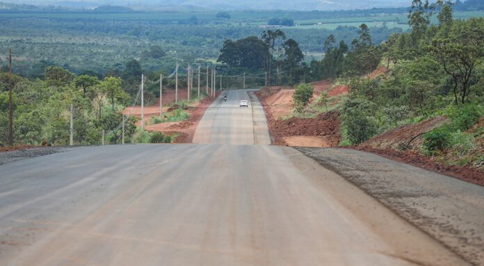 Investimento de R$ 26,6 milhões na DF-220 garante escoamento de produção