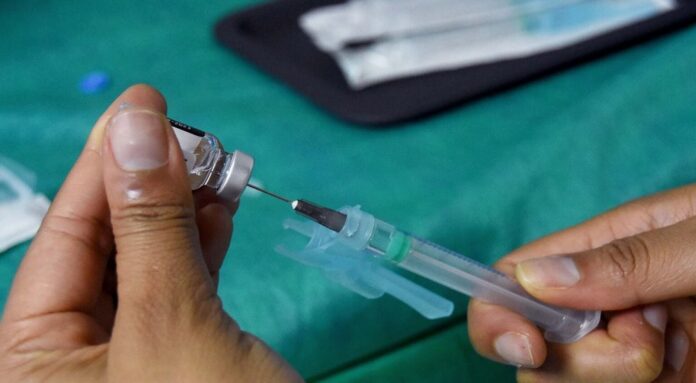 Distrito Federal ganha novo comitê técnico de vacinação