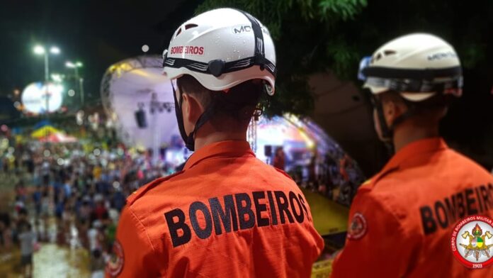 A folia, marcada pela alegria e pela descontração, teve seu lado importante no que diz respeito à saúde e à segurança dos participantes.