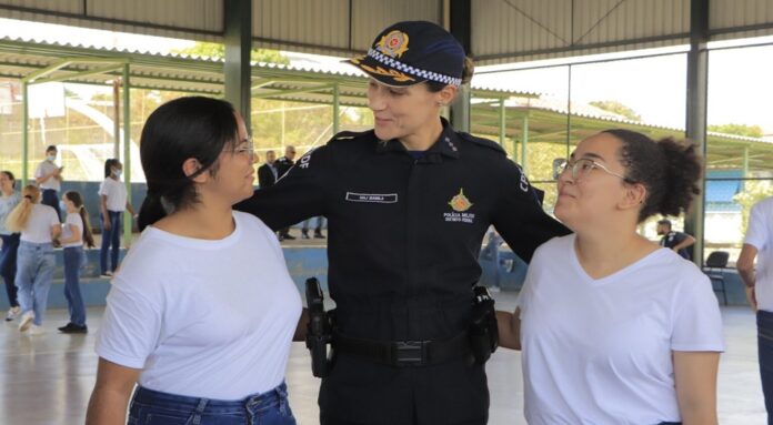 Escolas recebem curso voltado para a cultura de paz