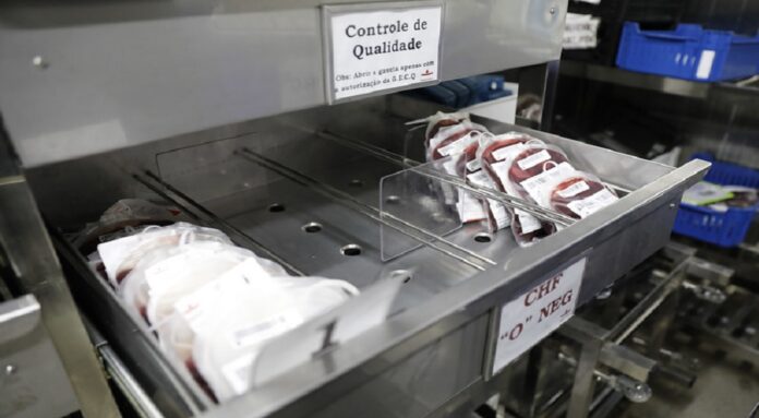 Hemocentro convoca foliões a doar sangue antes do Carnaval