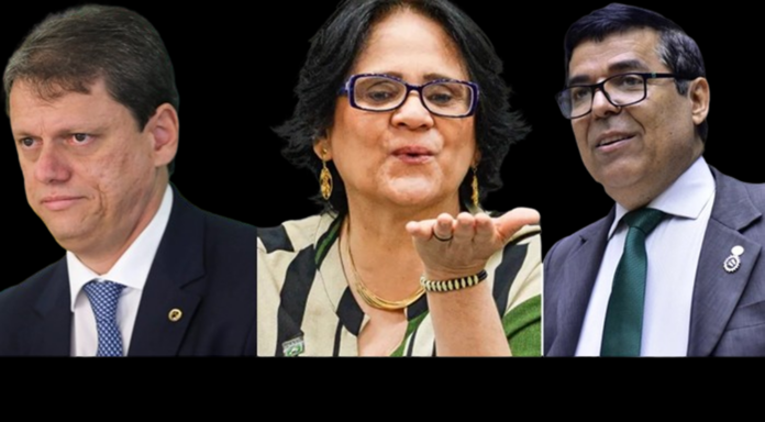 O Partido Republicanos pode perder o governador de São Paulo, Tarcísio de Freitas, e pode enfrentar a possível saída da senadora Damares Alves e do deputado federal Paulo Fernando, ambos do Distrito Federal