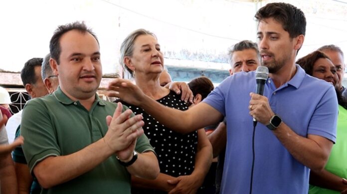 O prefeito de Valparaíso de Goiás, sente-se traído por seu candidato à sucessão, Marcos Vinicius, conhecido como 