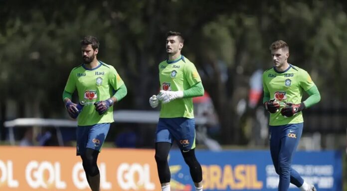 Seleção brasileira treina em Orlando, onde enfrenta os EUA na quarta