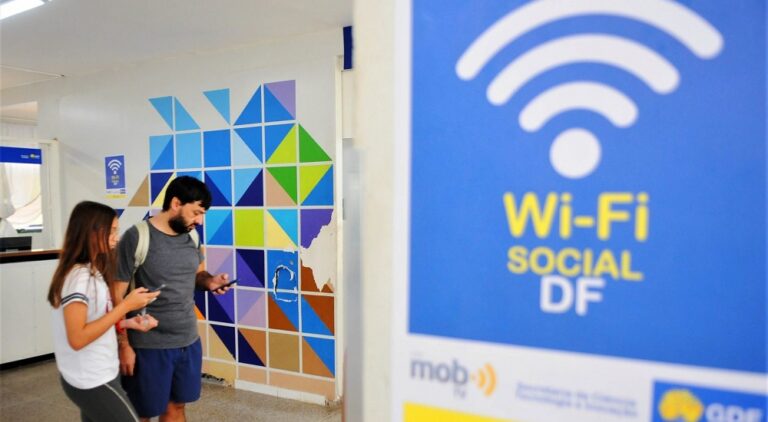 Segundo no país em população conectada, DF tem mais de 100 pontos de wi-fi gratuito