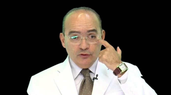 A dívida, que já bloqueou as contas do sindicato dos médicos, pode se estender aos diretores, caso não tenha dinheiro suficiente para o pagamento. Já os médicos faltosos no trabalho enfrentarão problemas com aposentadoria no futuro.