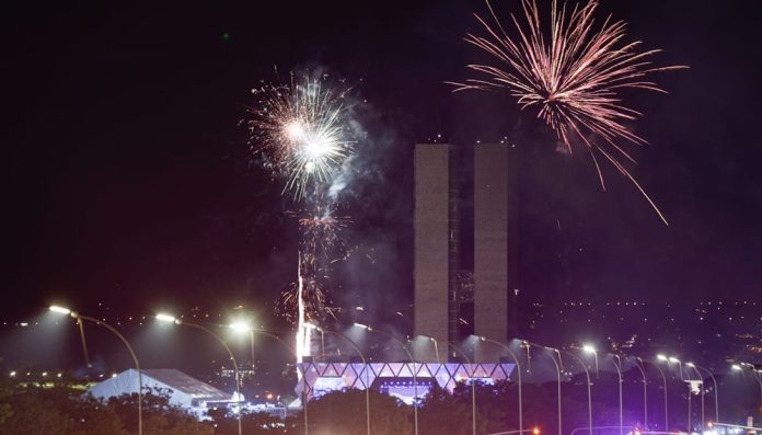 O evento é patrocinado pelo Banco de Brasília (BRB) e realizado pela Secretaria de Cultura e Economia Criativa (Secec-DF) e pelo Instituto Artise, em parceria com as administrações regionais