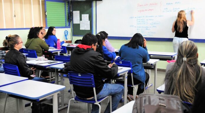 Inscrições nos cursos técnicos e de qualificação profissional do DF vão até sexta (6)