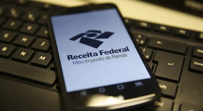 Receita recebe mais de 1,7 milhão de declarações do IRPF.