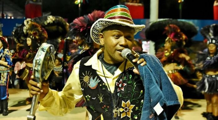 Xodó do Povo é mais que cantador; é um ícone do São João maranhense, maestro que faz da ilha de São Luís um epicentro cultural. Com suas toadas e seu comando único, ele leva o Boi da Maioba a novos patamares, honrando a tradição enquanto imprime sua marca.