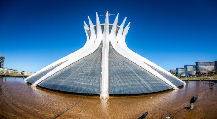 Catedral de Brasília celebra 55 anos com programação especial