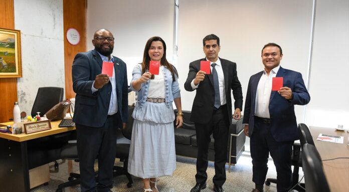 GDF e CBF lançam campanha contra o racismo nos estádios