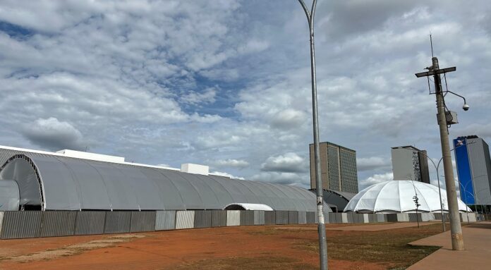 Abertura da Feira do Livro de Brasília terá tributo a Belchior