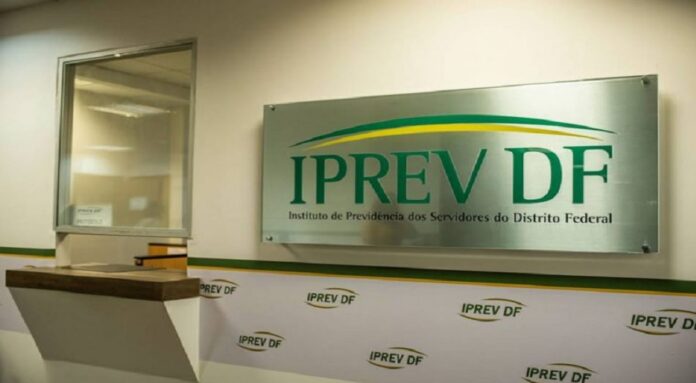 Iprev-DF disponibiliza celulares para contato de usuários