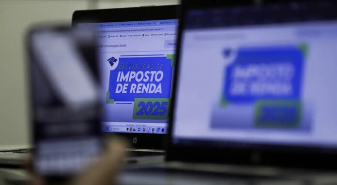 Receita abre consulta a novo lote de restituição na segunda-feira