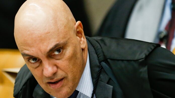 Alexandre de Moraes, decide sobre decreto de Lula que o Congresso derrubou. Seria uma 