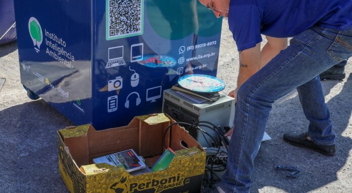 Descarte consciente de eletroeletrônicos bate recorde nos pontos de entrega voluntária do Distrito Federal