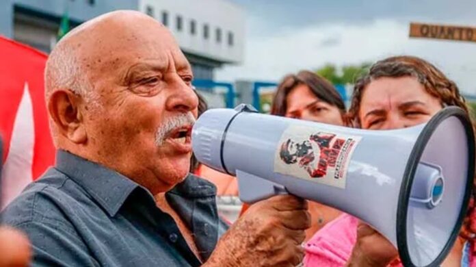 Blindado por um acordo costurado entre políticos de esquerda e direita, a pedido de Lula, o “padre maroto” Frei Chico escapou de depor na CPMI, revelando a união de interesses para evitar investigações incômodas.