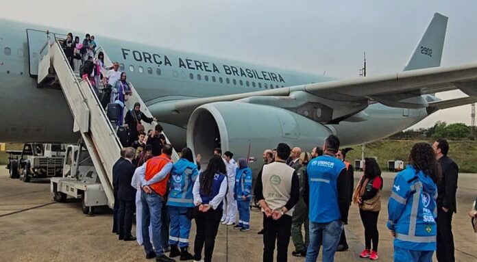 Governo vai lançar programa para acolher brasileiros repatriados