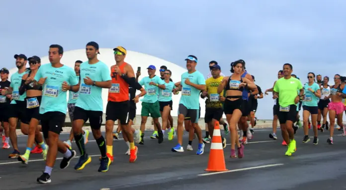 Dias 22 e 23/11: Expo, Monumental Kids e provas de 5 km, 10 km, 21 km e 42 km na Esplanada