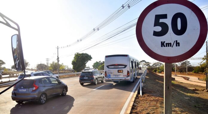 Distrito Federal lidera ranking de segurança viária no Brasil, aponta estudo nacional