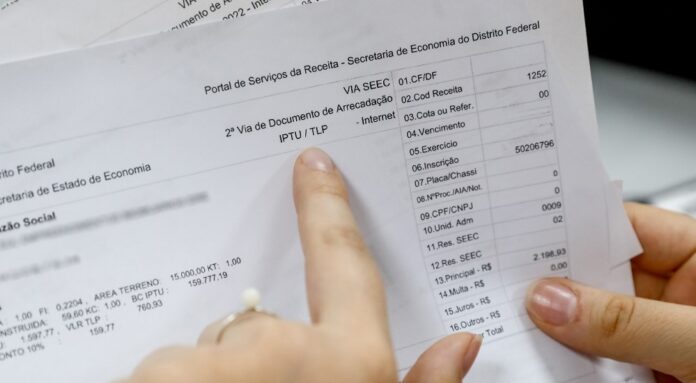 GDF vai negociar dívidas ativas de IPTU, IPVA e TLP
