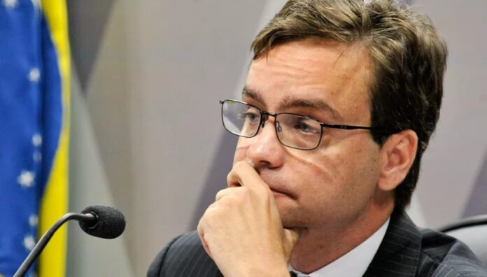 Gustavo Rocha se filiará ao Republicanos para ser vice de Celina Leão