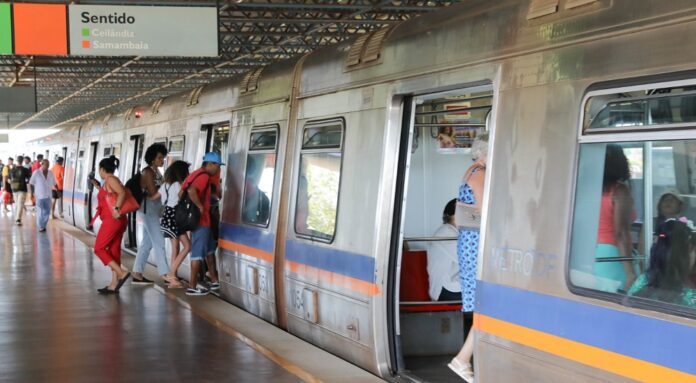 Metrô-DF testa autenticação de identidade dos usuários pela palma da mão